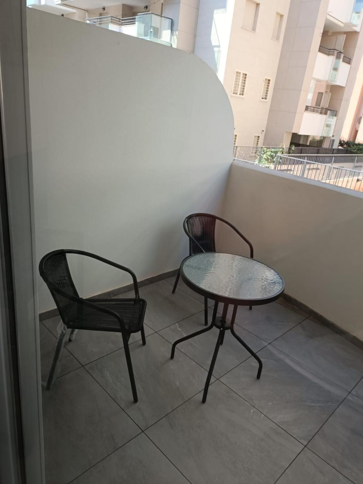 Pm 75 Via Pablo Neruda Apartamento
